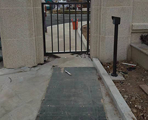 武漢電動(dòng)人行門(mén)