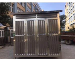 不銹鋼藝術崗亭